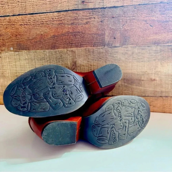 Kork Ease Moonstone Leather Bootie - Picture 7 of 8